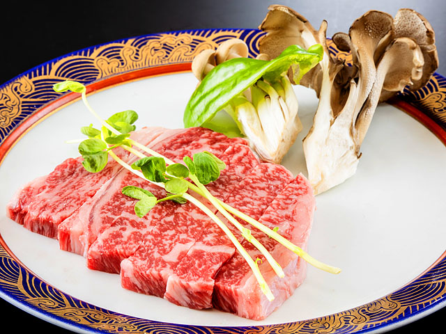 お肉派は断然コチラ☆お夕食の「会津牛ランクグレードアップ」＜1日3組限定＞【2食付き】